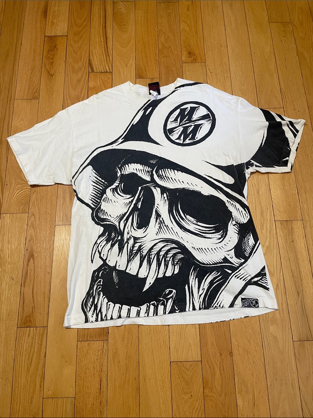 Metal Mulisha White & Black Skull Helmet Graphic Tee - Men